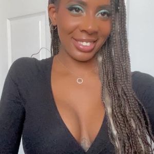 Meet your Posher, Augusta